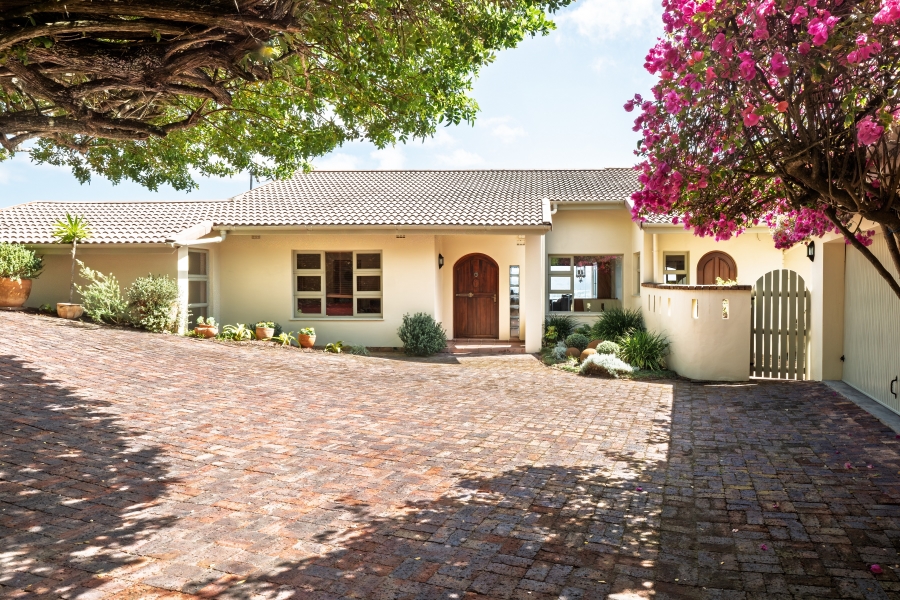 4 Bedroom Property for Sale in The Heads Western Cape